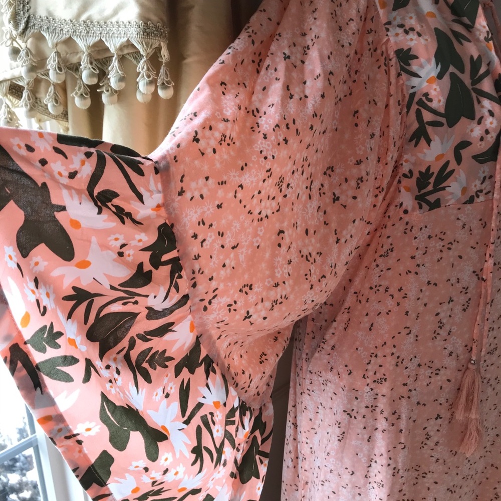Love St. Flower Child Mini Petal pink dress - Picture 6 of 9